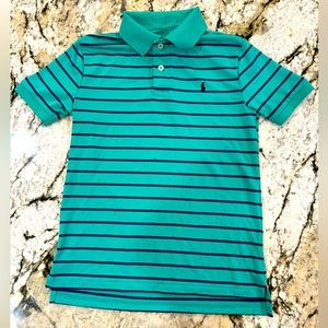 Polo dri fit size youth 6. Green and navy.
